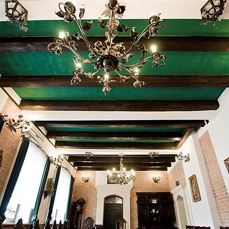 Hotel Restauracja Pod Parowozem Ostrowiec Świętokrzyski Exterior foto